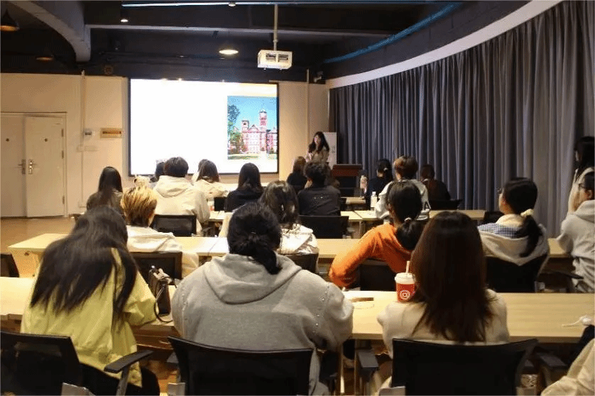 艺同学 | 艺术设计学院举办2025年“学长学姐有话说”第五讲