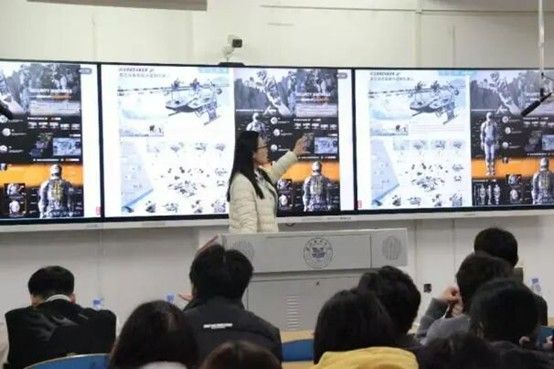 艺同学 | 艺术设计学院学科竞赛宣讲会顺利举办